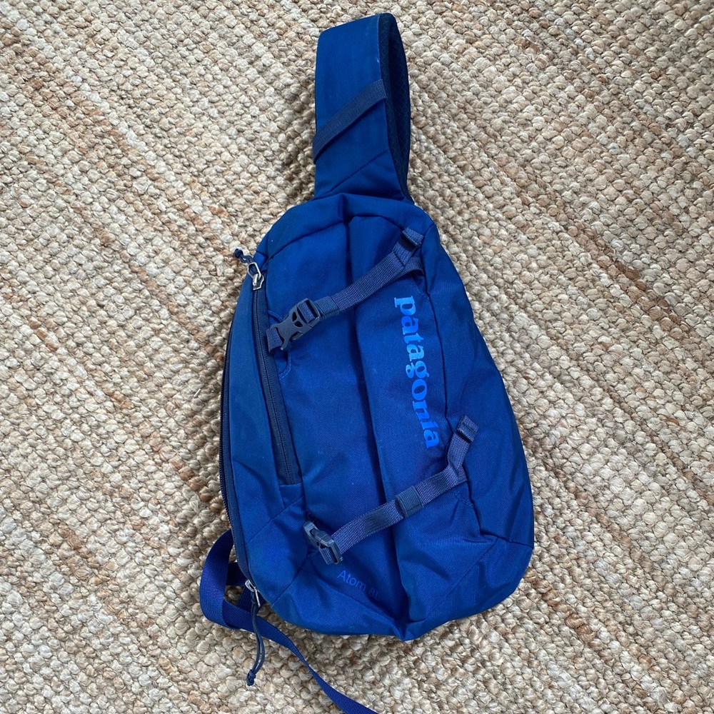 Patagonia - 8L Atom Sling - Blue